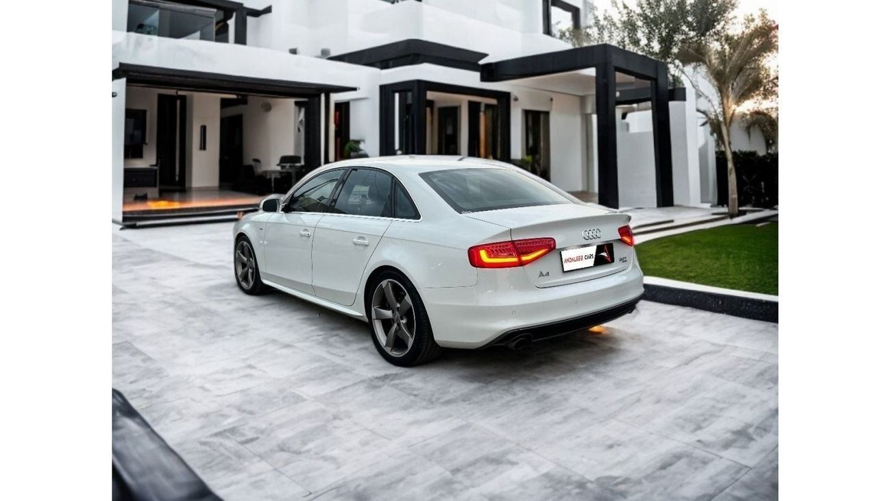 Audi A4 TFSI quattro S-Line ORIGNAL PAINT | AUDI A4 3.0T S-LINE | FULL OPTION | WELL MAINTAINED | GCC
