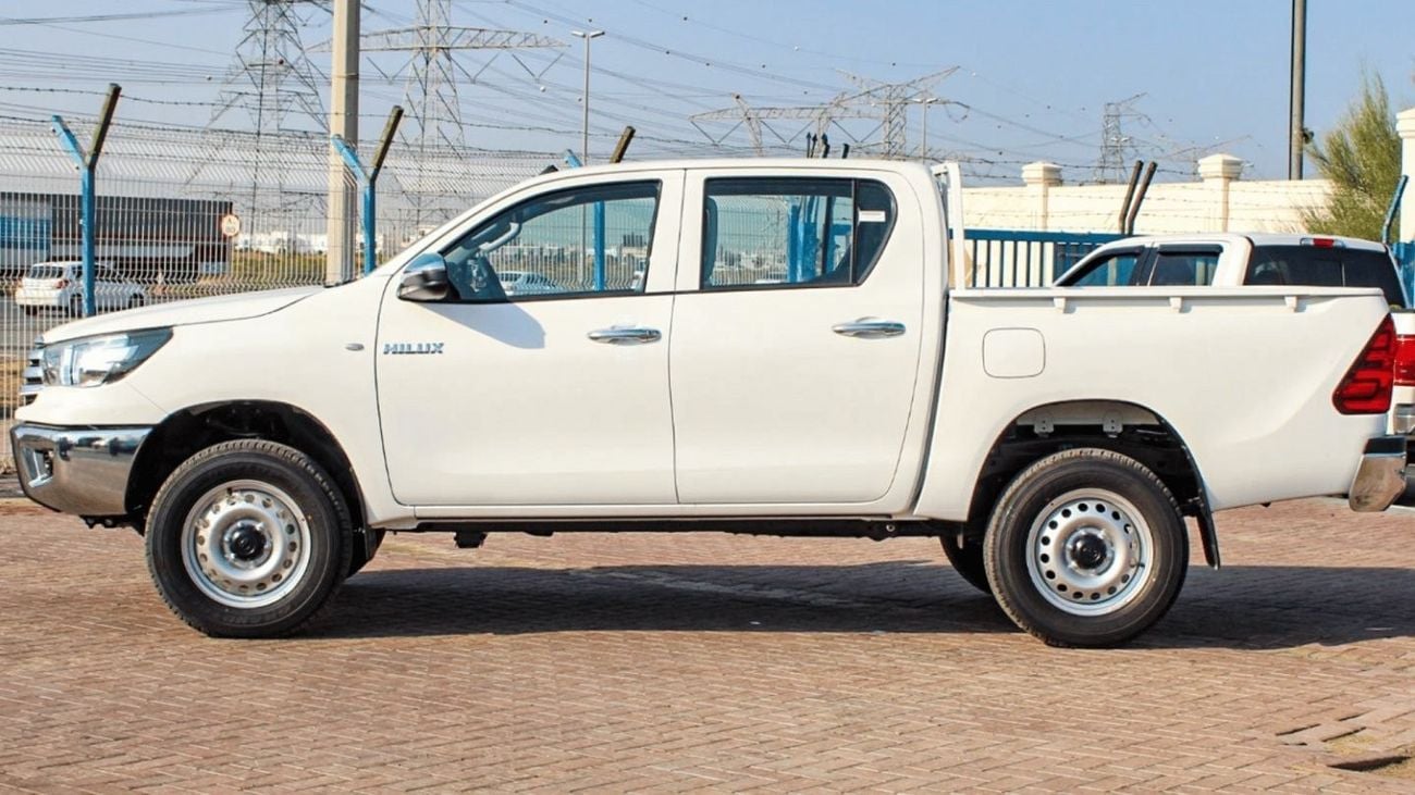 Toyota Hilux TOYOTA HILUX 2.4L STD TURBO ABS 5 SEATER MT (Export Only)