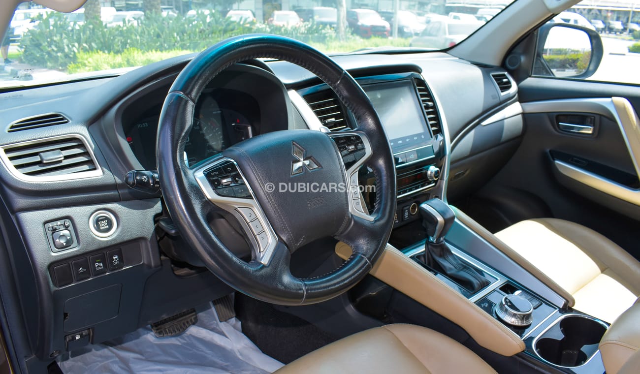 ميتسوبيشي مونتيرو Sport