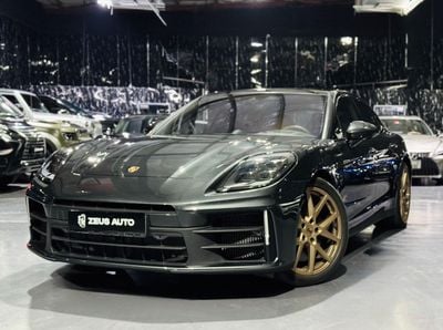 Porsche Panamera 2025 Porsche Panamera 4S E-Hybrid, 2029 Porsche Warranty, Just Been Serviced, Very Low Kms, GCC