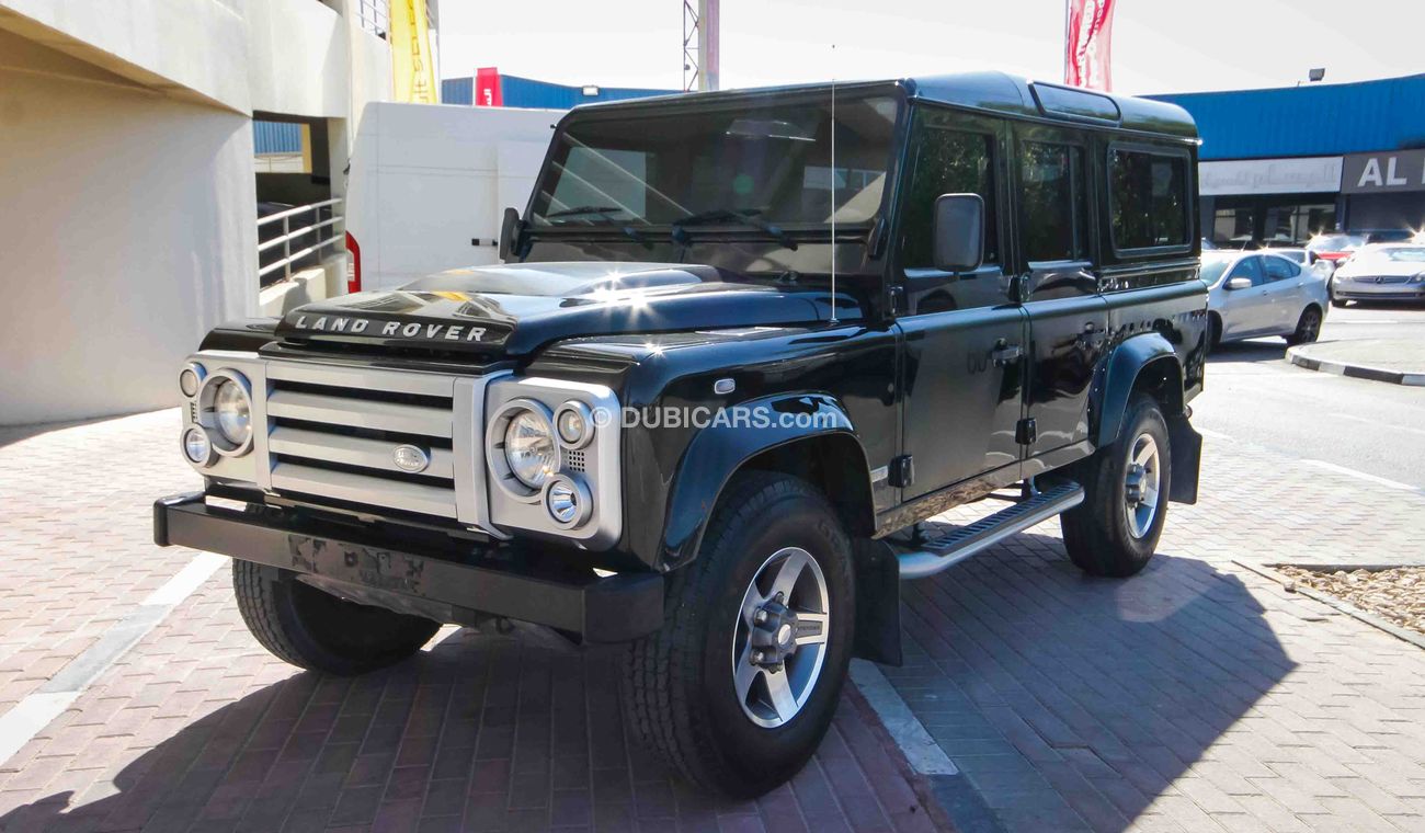 Land Rover Defender SVX