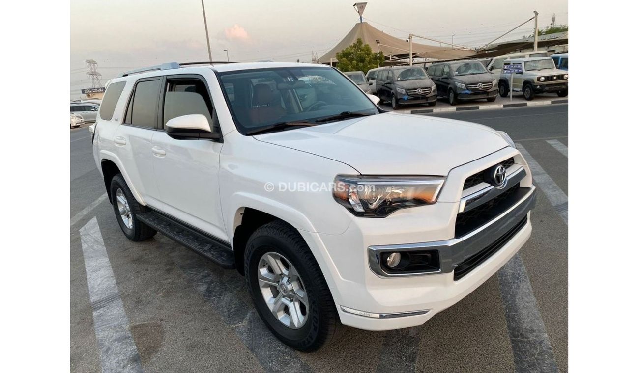 Toyota 4Runner 2017 TOYOTA 4 RUNNER SR5 / MID OPTION