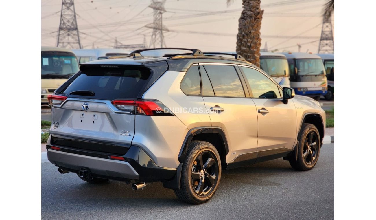 تويوتا راف ٤ TOYOTA RAV4 XLE FULL PANORAMA HYBRID 2019