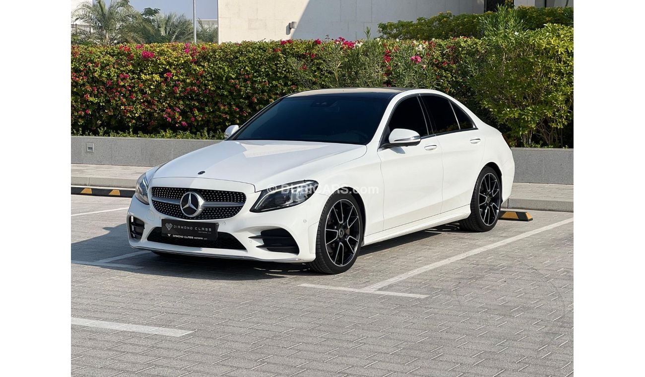 Mercedes-Benz C 200 AMG Pack Mercedes C200 AMG Full option Panoramic  GCC 2019  UNDER WARRANTY