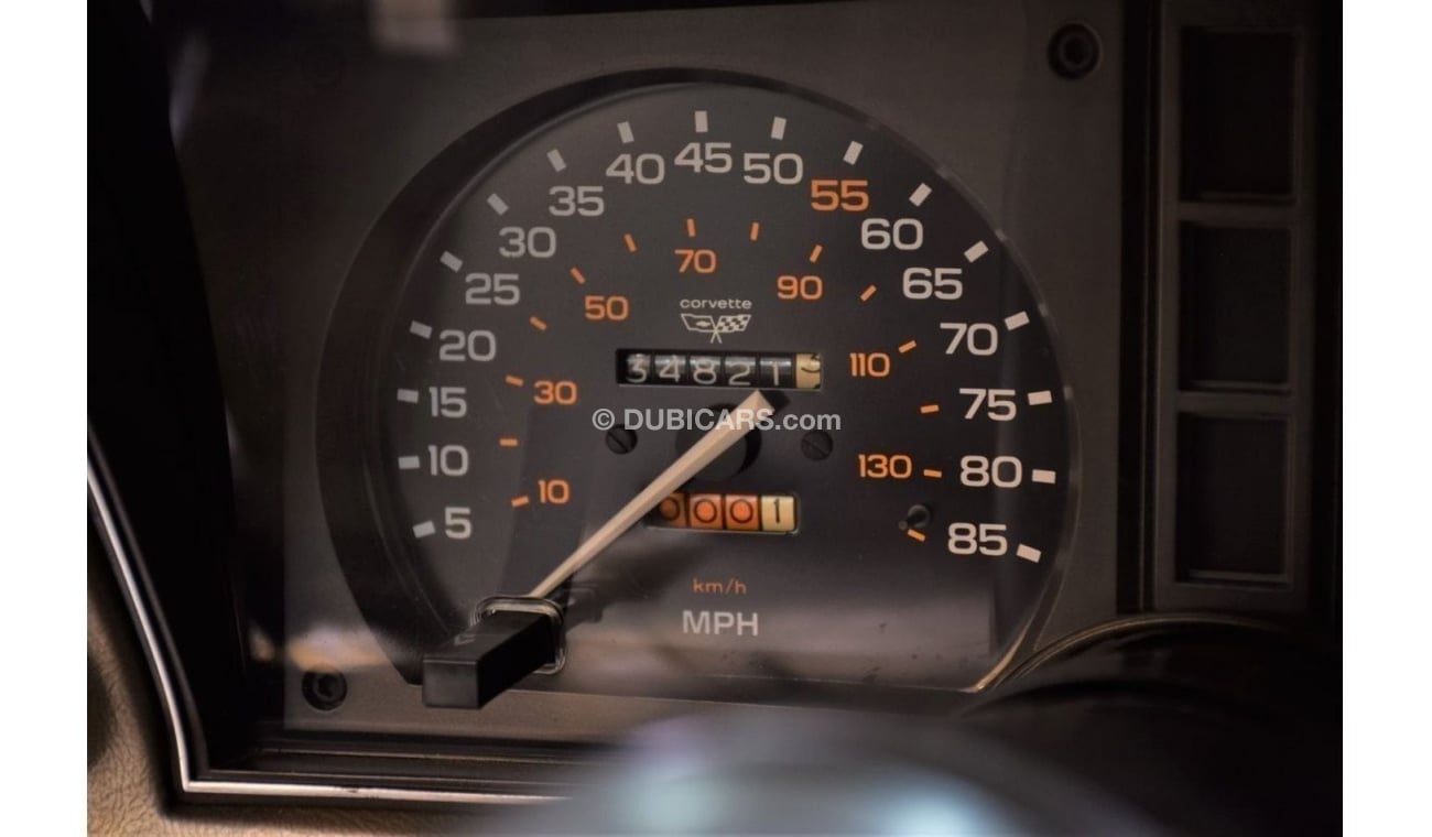 شيفروليه كورفت CLASSIC SPORTS CAR! Chevrolet Corvette C3 ( 1982 SPECIAL COLLECTOR EDITION ) ONLY 6,759 UNITS MADE!