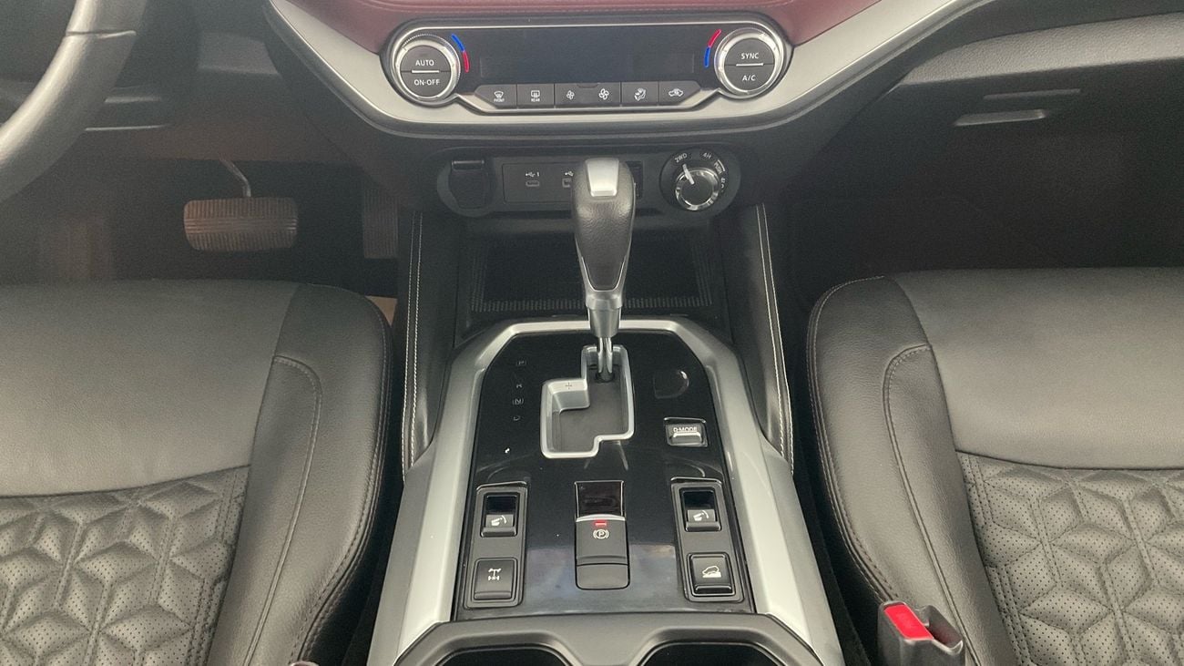 Nissan XTerra Platinum 2.5L 4WD Platinum | Guaranteed Warranty | 0 Down Payment