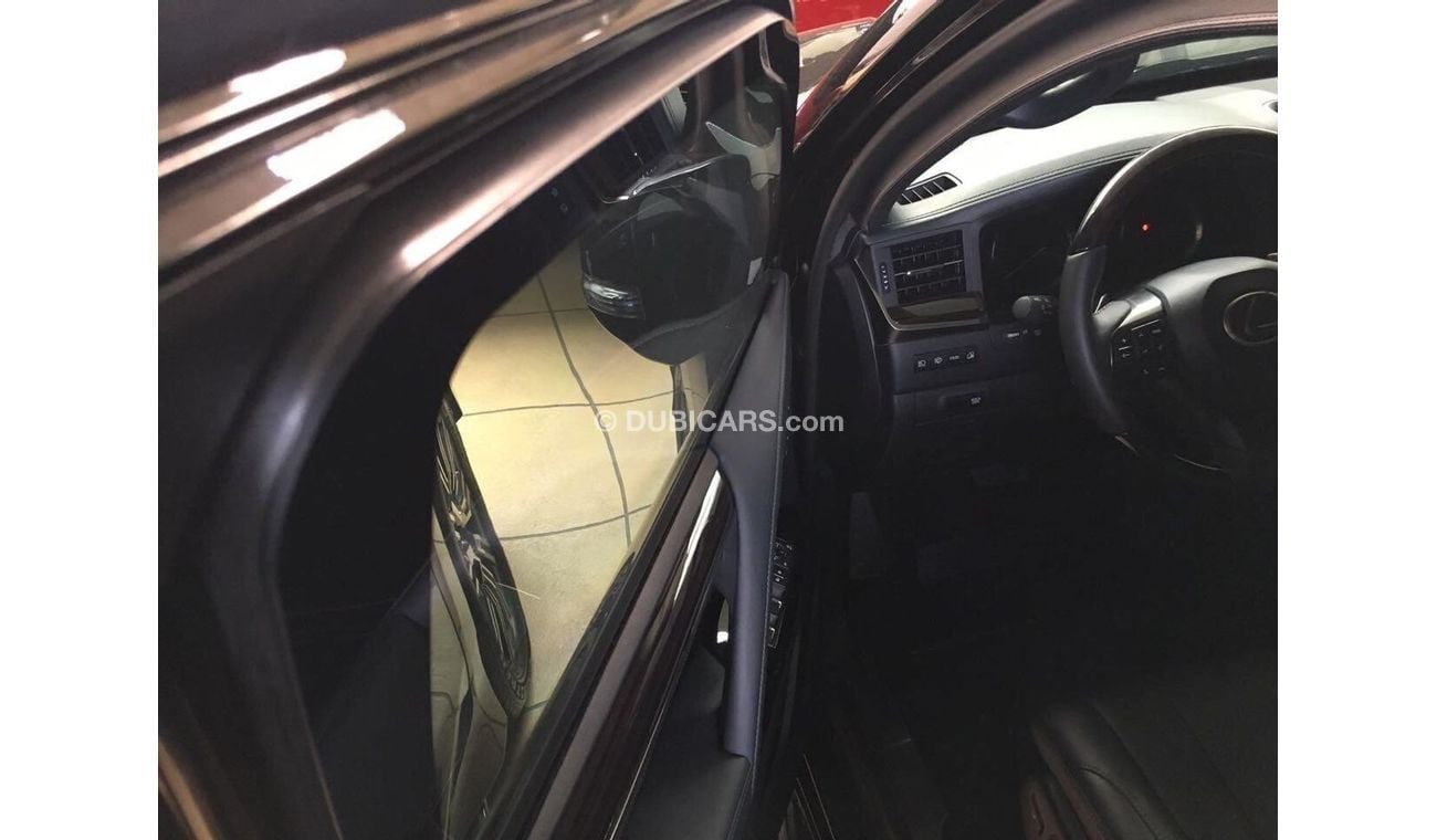 Lexus LX 570 Luxury ARMORED B6