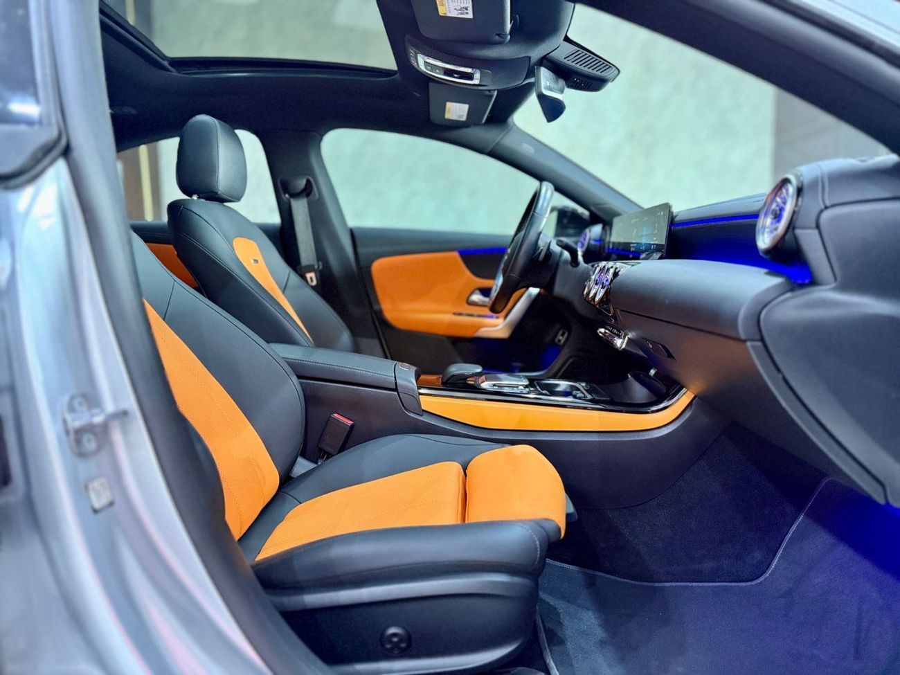 Mercedes-Benz CLA 250 Std 2.0L (221 HP) MERCEDES CLA250 AMG II 2023 II FULL LOADED