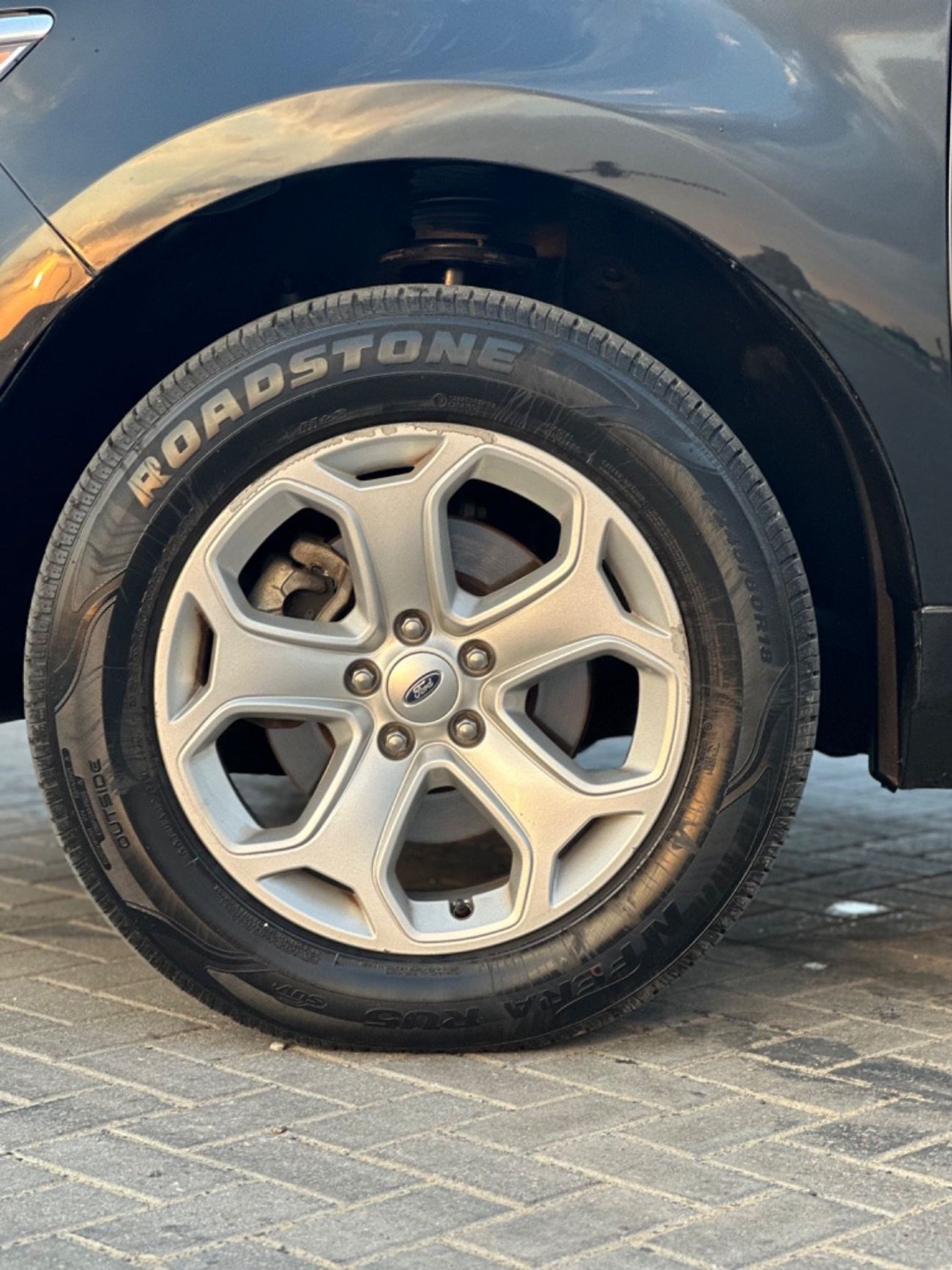 فورد إدج موديل 2014 خليجي حاله ممتازه من الداخل و الخارج