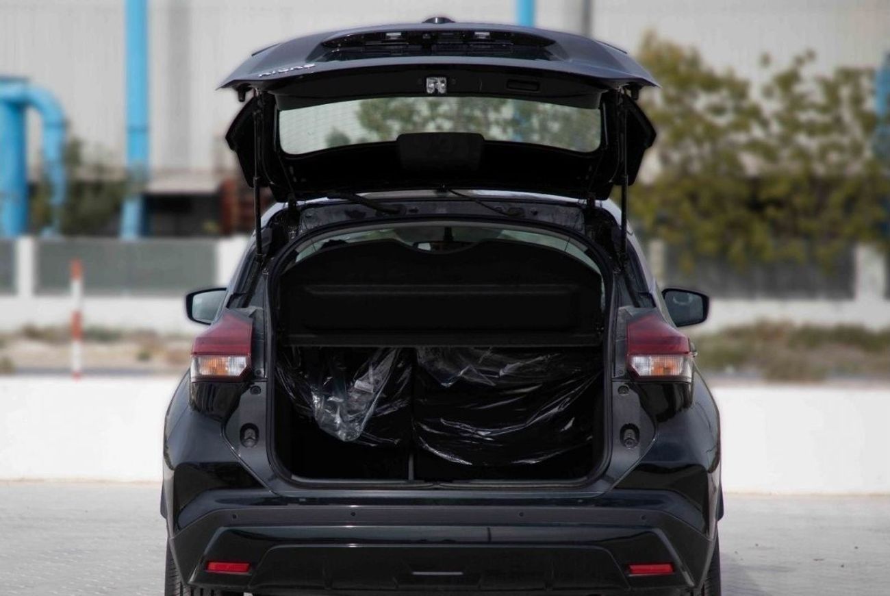 نيسان كيكس 2024 نيسان كيكس 1.6 SV - أسود من الداخل أسود