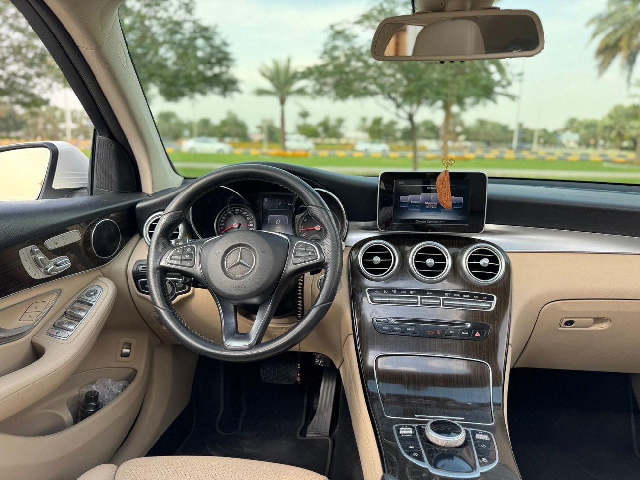 Mercedes-Benz GLC 300 AMG 2.0L