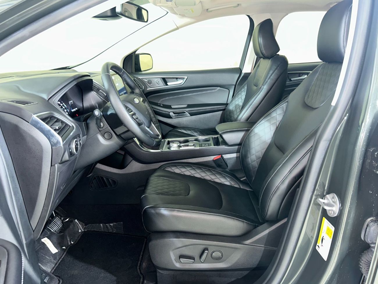 فورد إدج STN323 / FOC Insurance + Registration