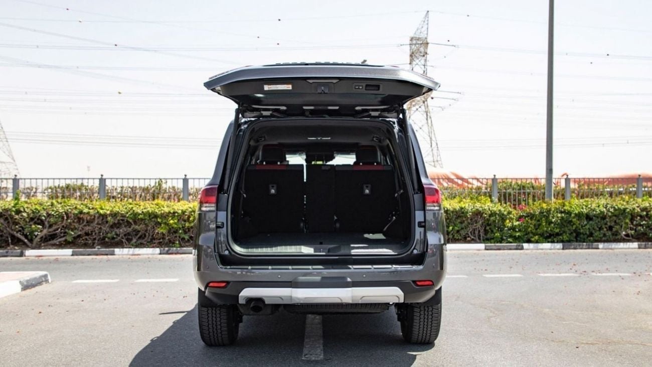 تويوتا لاند كروزر LAND CRUISER GR SPORT TWIN TURBO 3.5 PETROL 2023