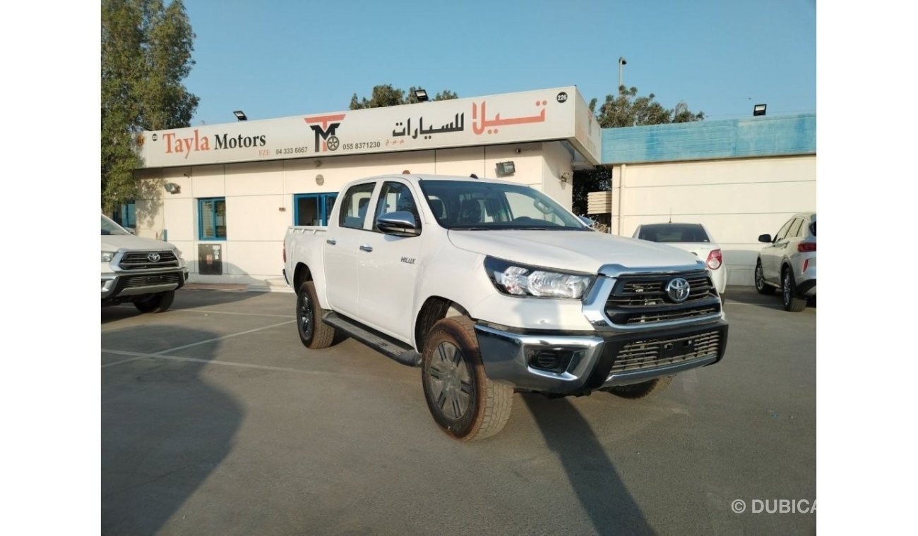 تويوتا هيلوكس Toyota Hilux 2.7 AT  White 2022