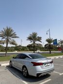 نيسان ألتيما