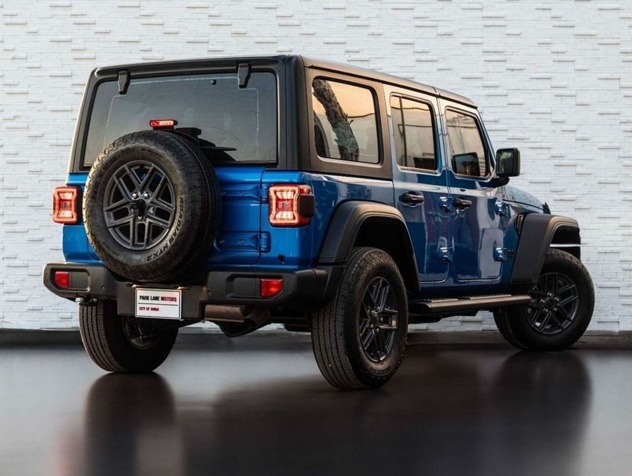 Jeep Wrangler Unlimited Sport S 2.0L A/T