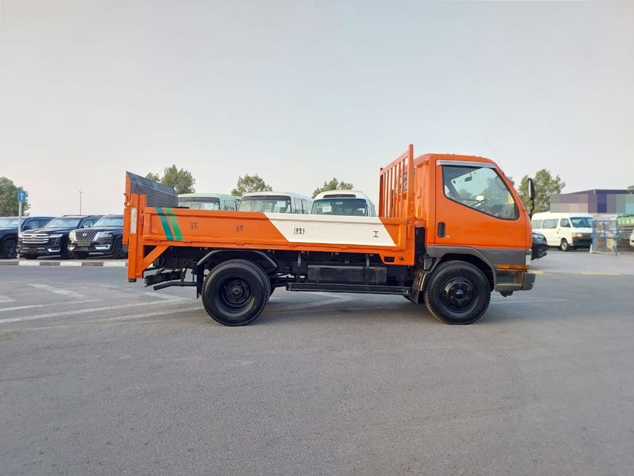 Mitsubishi Fuso Canter MITSUBISHI CANTER TRUCK RHD 1996 MODEL 4.5 L DIESEL MANUAL(PM20041)