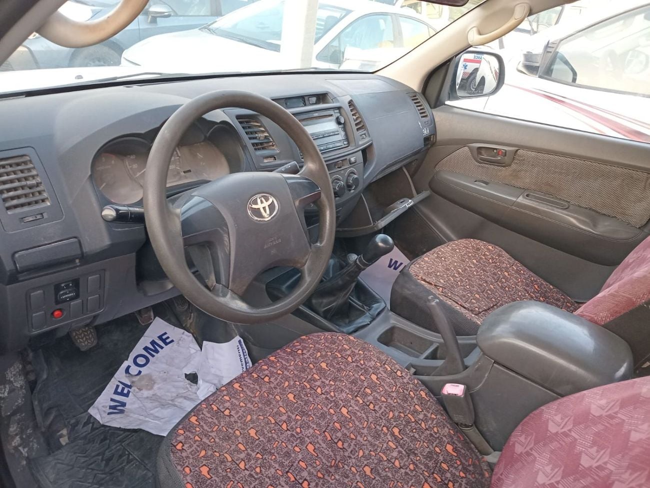 Toyota Hilux DLX