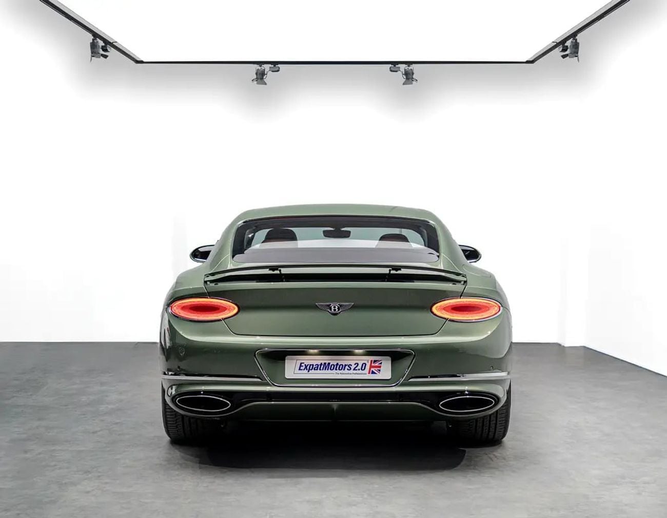 بنتلي كونتيننتال جي تي 6.0L W12 (626 HP)