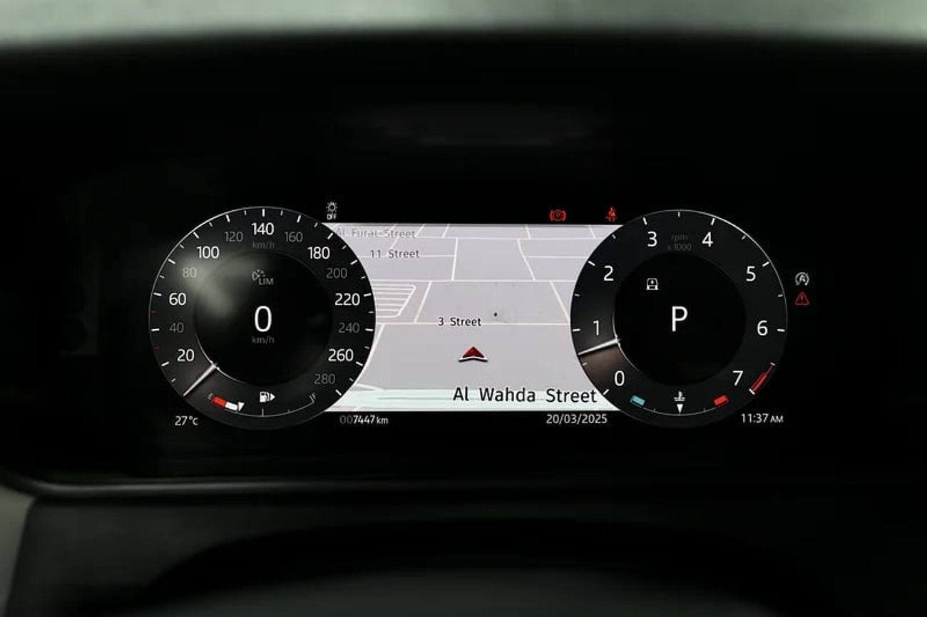 Land Rover Range Rover Velar GCC | 3,550 Monthly | Free Insurance + Registration | Under Warranty Till Ref#A380077