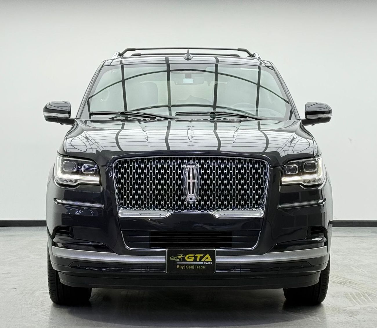 Lincoln Navigator Presidential 3.5L 2023 Lincoln Navigator Presidential, 2028 Lincoln Warranty + Service Pack, Very Lo