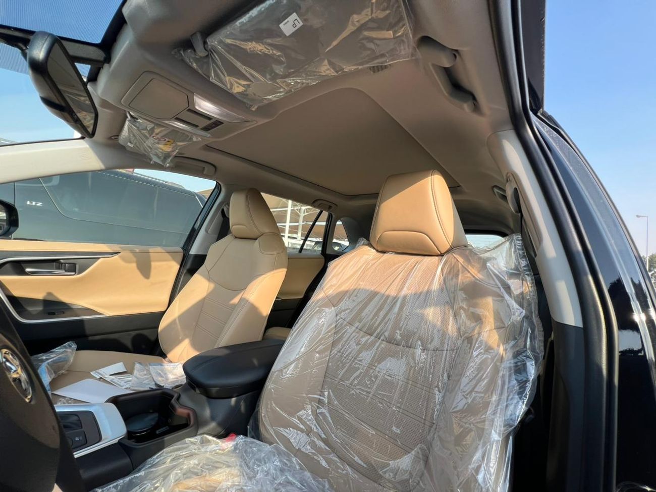 Toyota RAV4 toyota rav4 - hybrid