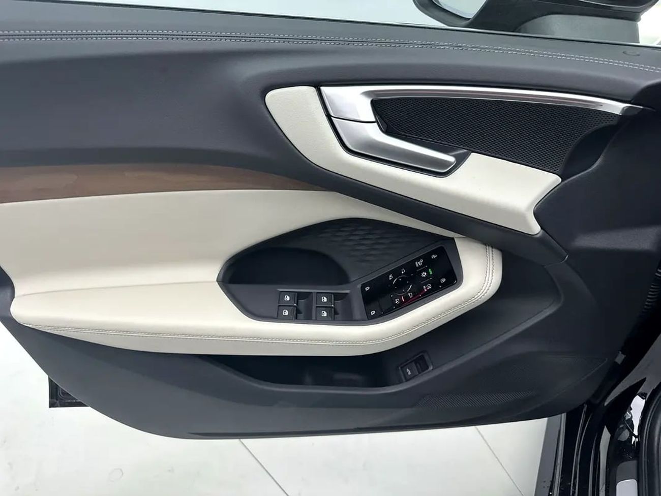 Audi A5 Sedan TFSI 204hp (Ref# 57501) EXCLUSIVE RAMADAN OFFER