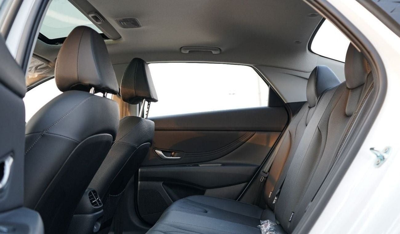 Hyundai Elantra 3years warranty and 2 years service Contact number 0507273386