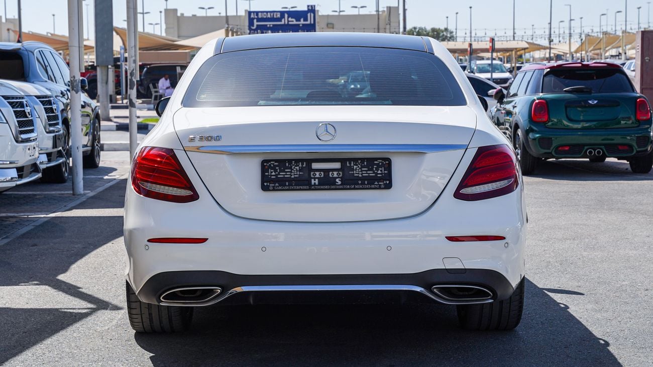 مرسيدس بنز E300