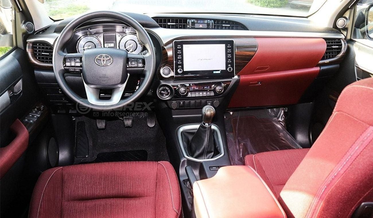تويوتا هيلوكس 2025 Model Toyota Hilux DC, 2.7L Petrol, 4WD 5M/T