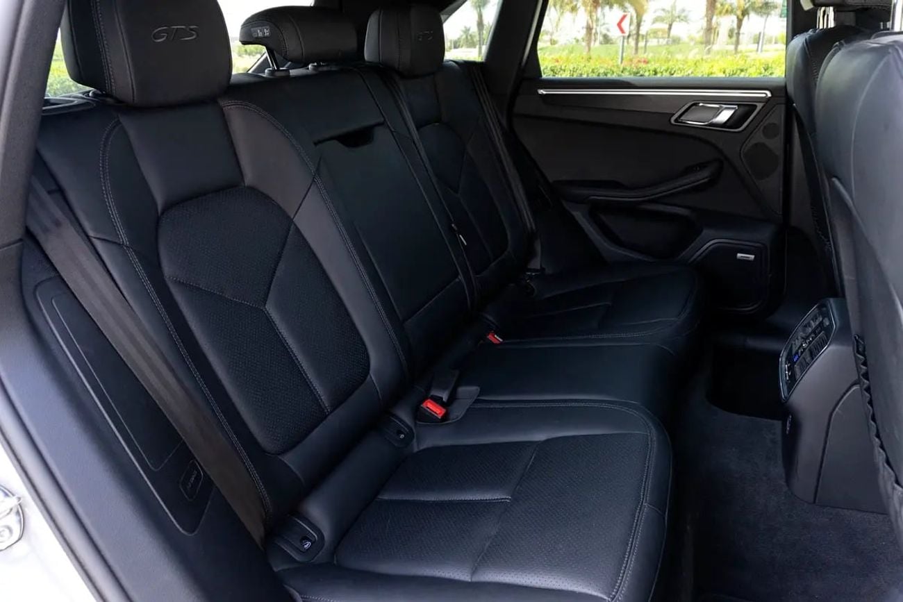 Mercedes Benz C200