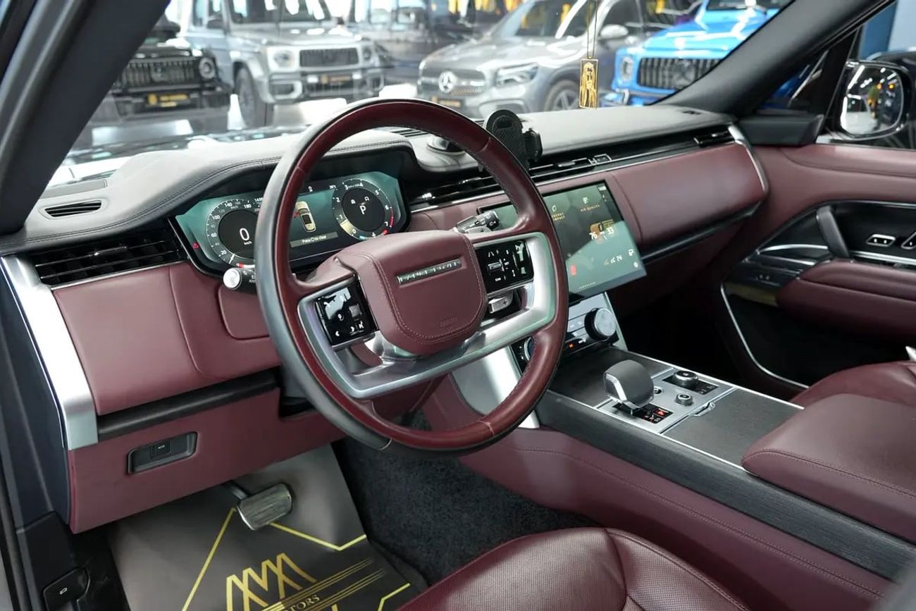 Land Rover Range Rover LWB HSE P530 4.4L P530 | GCC 49k km | V8 Agency Warranty | Service Contract History