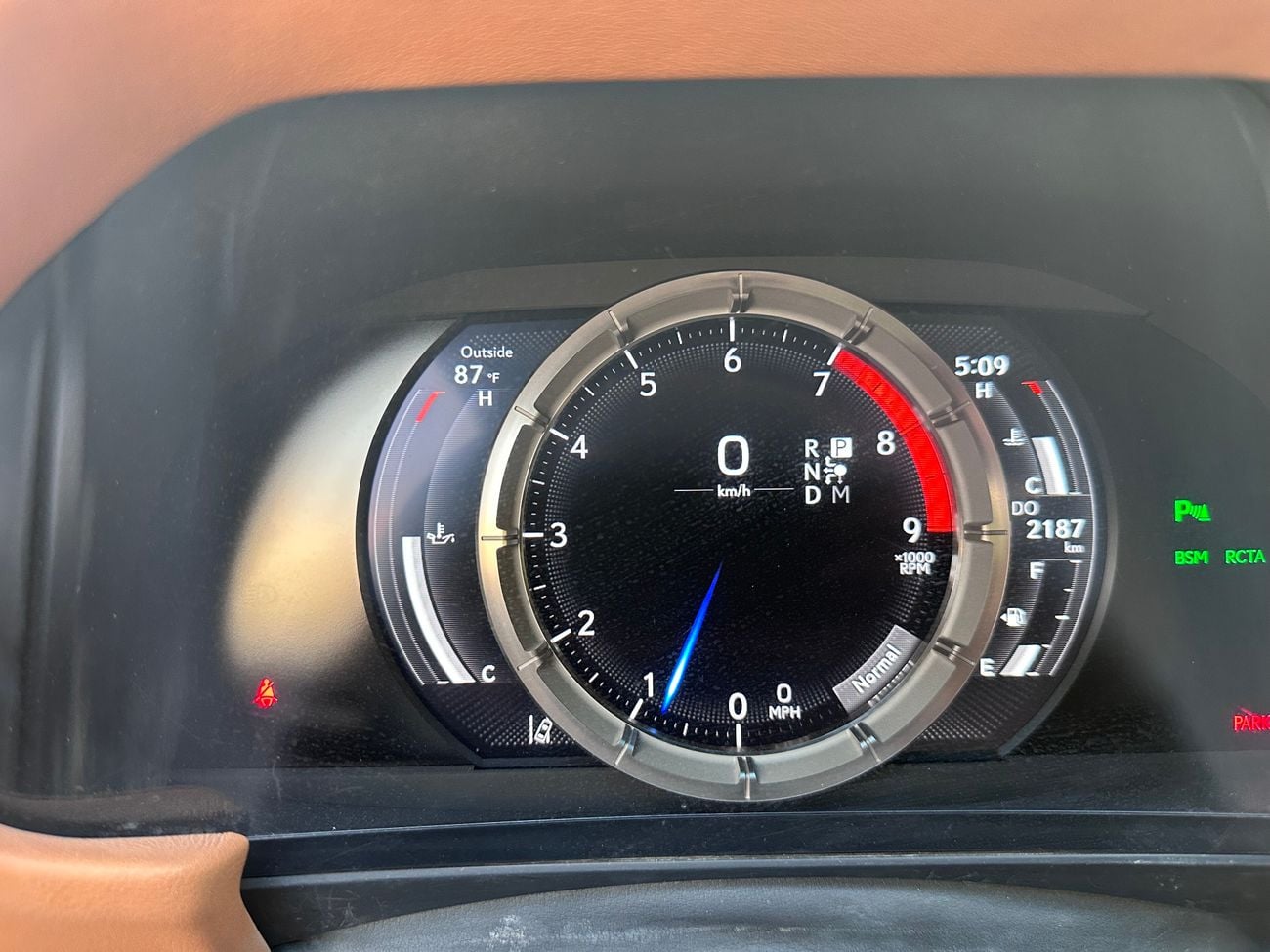 لكزس LC 500 Full Option Carbon fiber