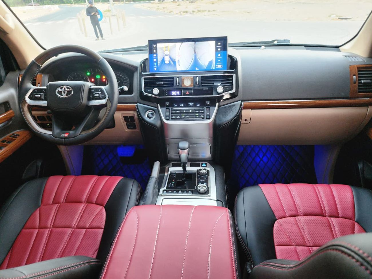 Toyota Land Cruiser GXR V8 MODEL 2015 UPGRADE 2024