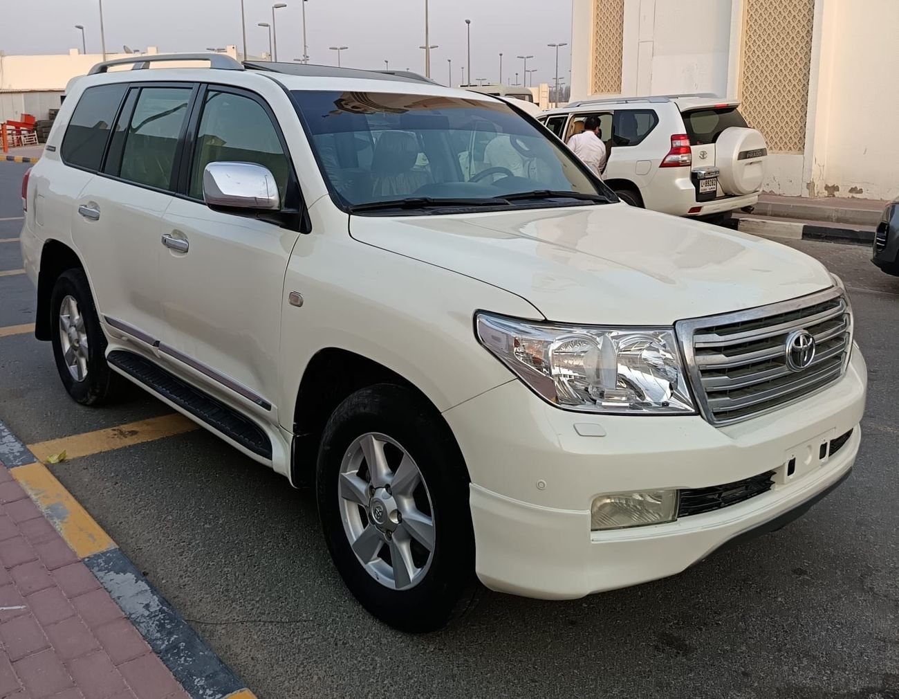 Toyota Land Cruiser 2011 gxr v8