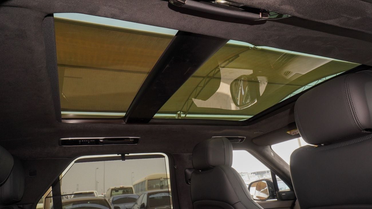 Land Rover Range Rover Sport FIRST EDITION P400