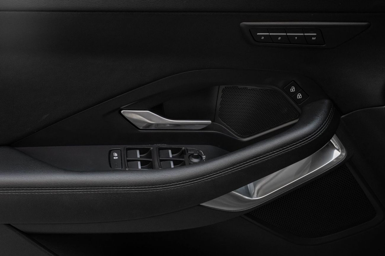 Jaguar E Pace SE | 2,057 P.M | 0% Downpayment | Perfect Condition!