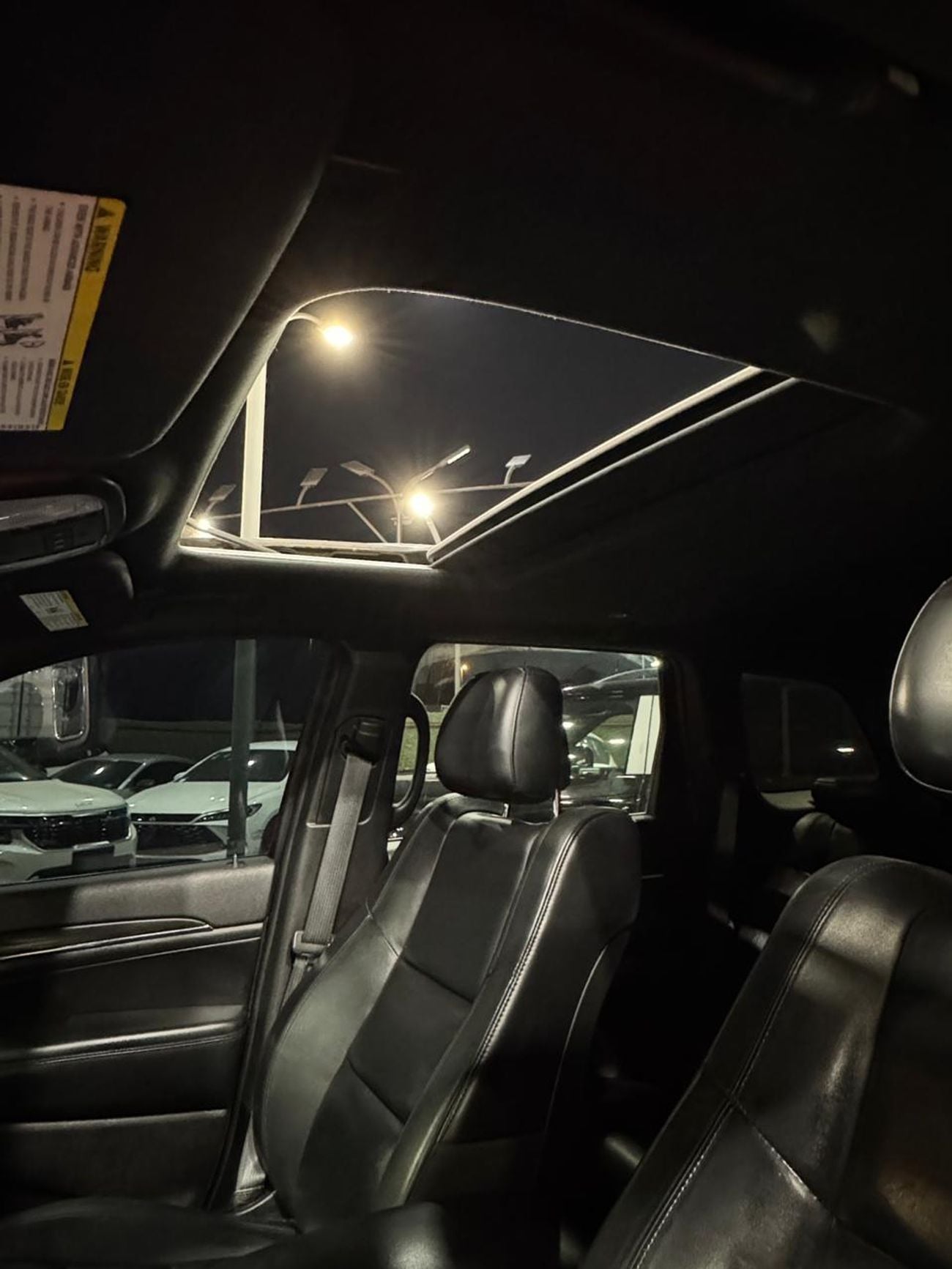 جيب جراند شيروكي Limited 3.6L