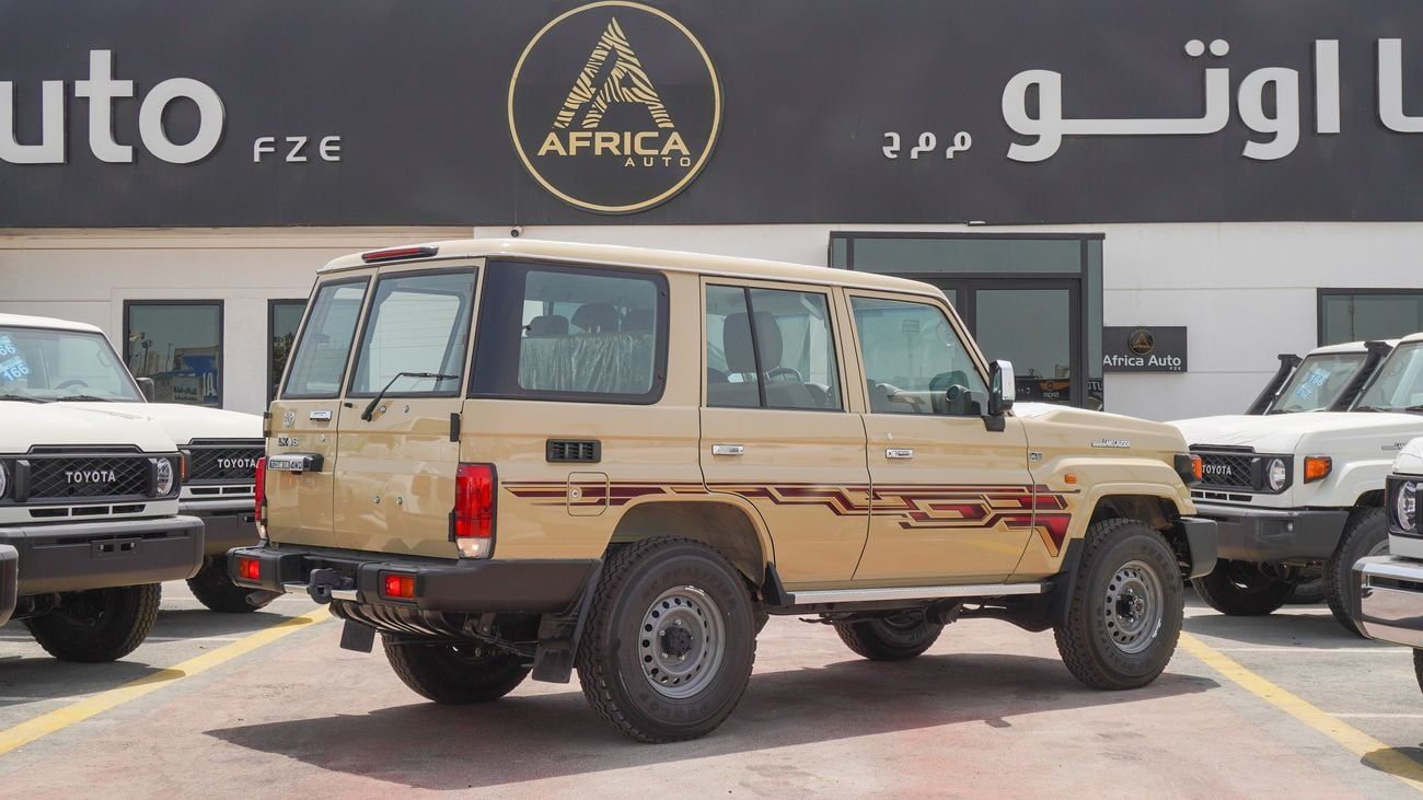 Toyota Land Cruiser 70 LC76 STD LX 4.0L M/T
