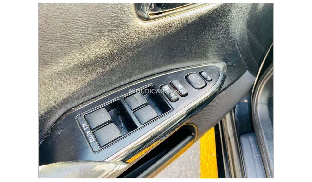 تويوتا افالون تويوتا افالون V6 موديل 2016 لون اسود