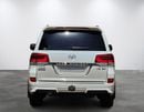 Toyota Land Cruiser VXR 5.7L 4WD VXR 5.7L-8CYL 4WD Grand Touring - Completely Agency Maintained - Low Mileage Al Futtaim