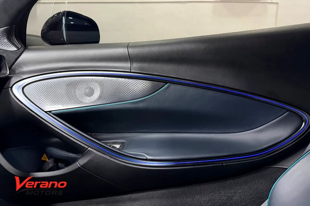 مكلارين أرتورا Performance | GCC Spec | Warranty And Service Contract | Carbon Package