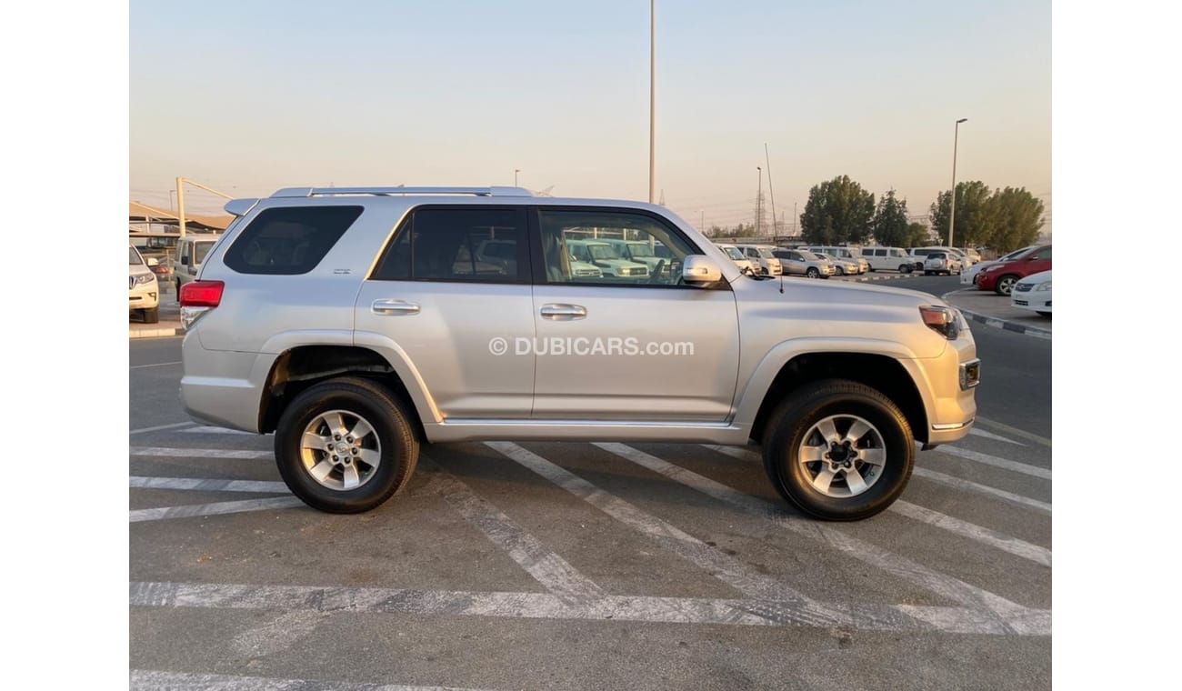Toyota 4Runner 2010 TOYOTA 4RUNNER SR5 WITH SUNROOF Mid Option / Only Export / Beautifully Maintained Vehicle