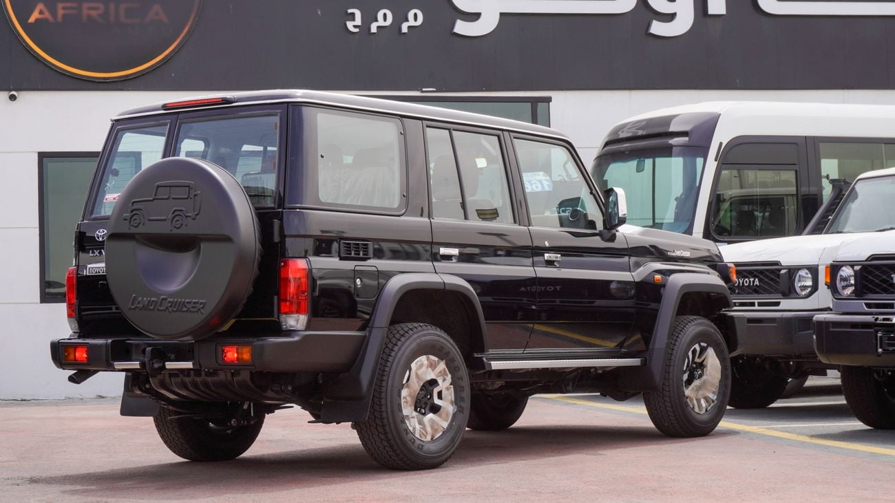 Toyota Land Cruiser 70 LX 4.0 L V6