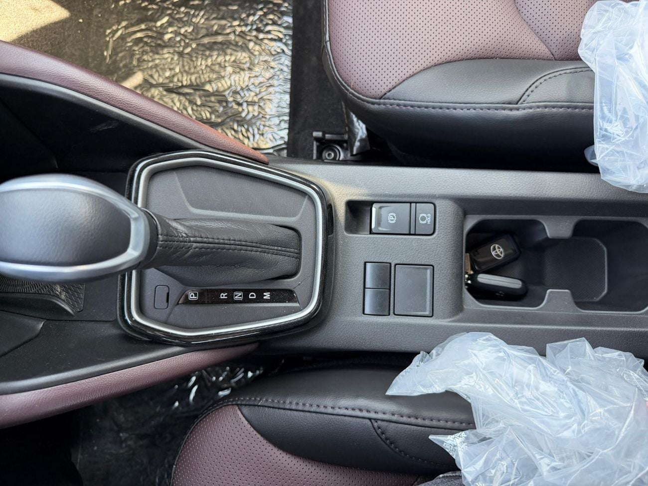 Toyota Urban Cruiser GLX 1.5L PETROL GLX AUTOMATIC TRANSMISSION ( FOR RE-EXPORT ONLY )