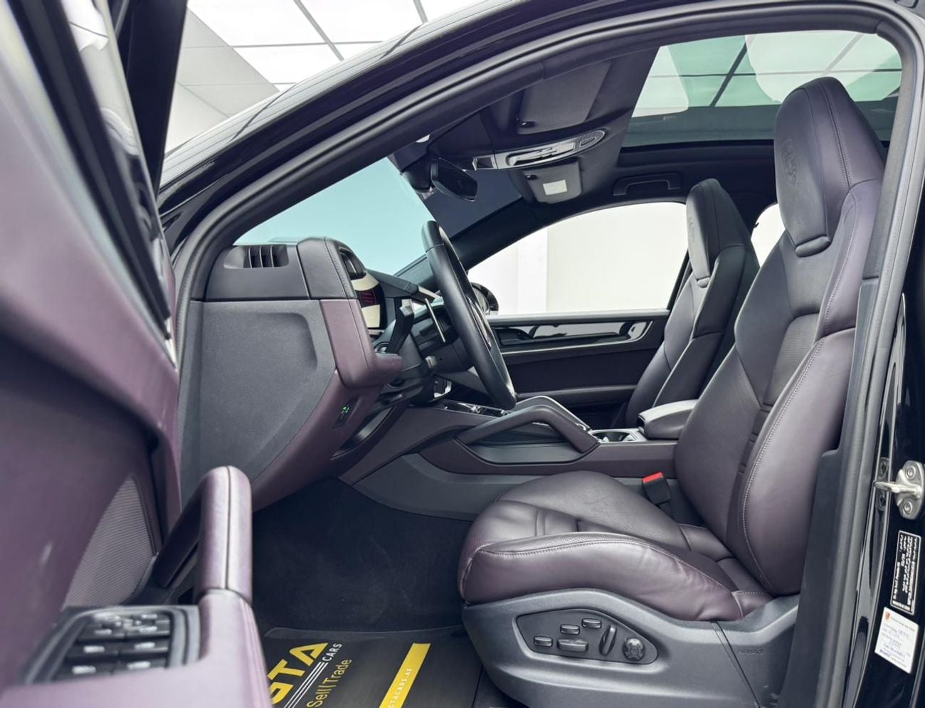 Porsche Cayenne S Coupe 2024 Porsche Cayenne S, Porsche Warranty+Service Contract+Full Porsche Service History, GCC