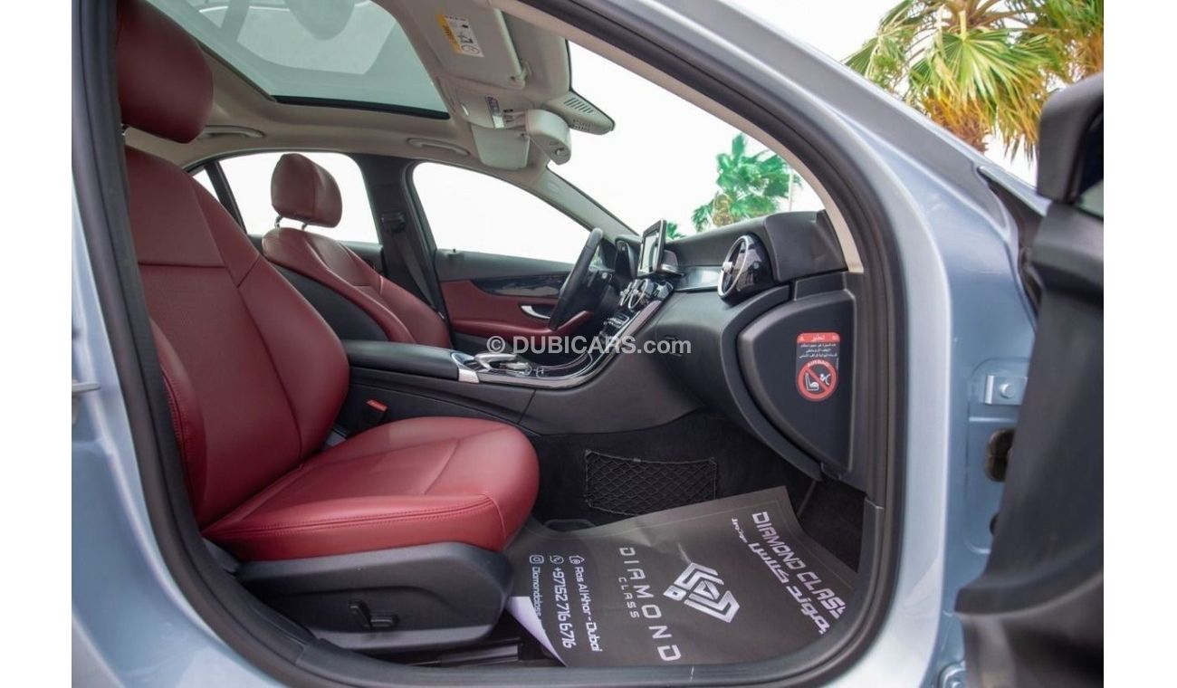 Mercedes-Benz C 200 AMG Pack AMG Pack AMG Pack