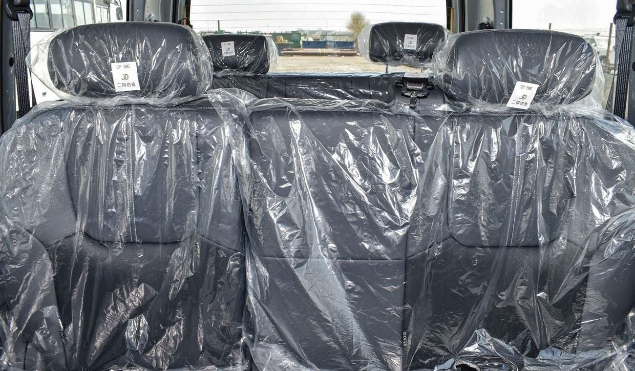 سي إم سي فيريكا فان ركاب بـ 8 مقاعد