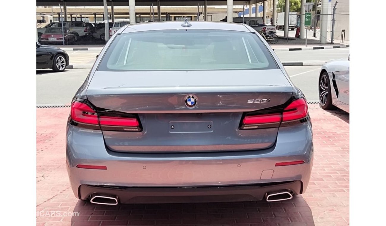 BMW 520i i 5 years Warranty & Service 2022 GCC