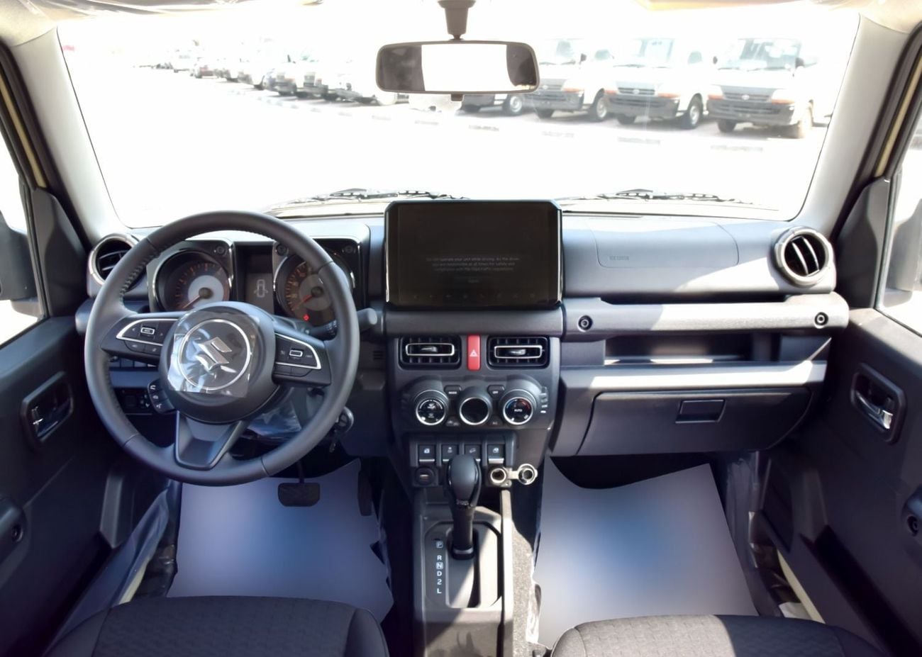 سوزوكي جيمني GLX · 1.5L · 4 Cyl · Automatic · Petrol · SUV/Crossover · Four Wheel Drive · 4 seats · 5 door Petrol 5-Door Automatic 4WD (GCC Specs) – 2026 | For Export Only